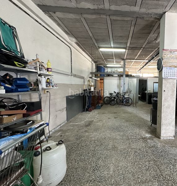 Foto f93d4a28-d6dd-4bf3-ba31-86de54323d20. Local comercial a Úbeda