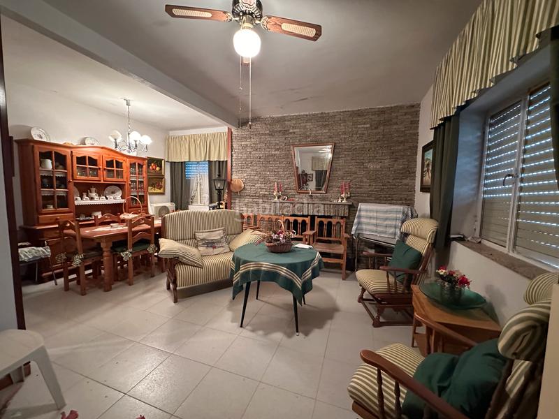 Foto 14f44f3f-a531-47fa-b509-eaeb638870d0. Chalet estupendo chalet en la yedra urbanización privada en Baeza