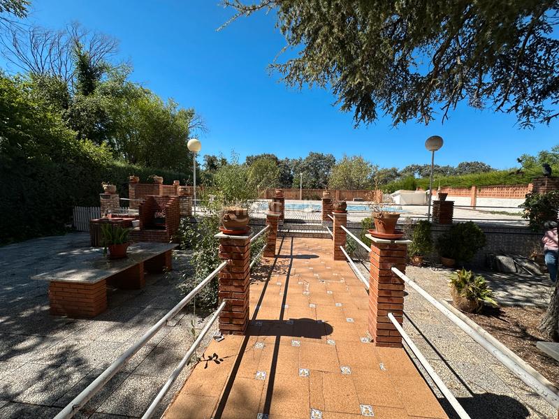 Foto 9e854437-bd47-4c2b-a650-264c13beebc7. Chalet estupendo chalet en la yedra urbanización privada en Baeza