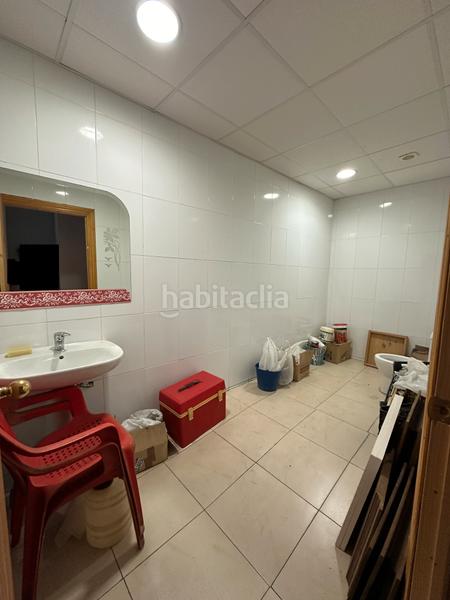 Foto 18366a28-d118-4d70-9931-2f111b298369. Lloguer local comercial a Úbeda