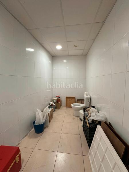 Foto ea43664f-11d6-4ab8-b1ae-80c9d6721e3e. Lloguer local comercial a Úbeda