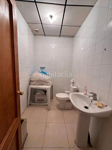 Foto f600a2bb-9699-477a-ab41-b821605bda97. Lloguer local comercial a Úbeda