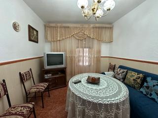 Casa a Torreperogil. Se vende casa zona paseo de santiago torreperogil