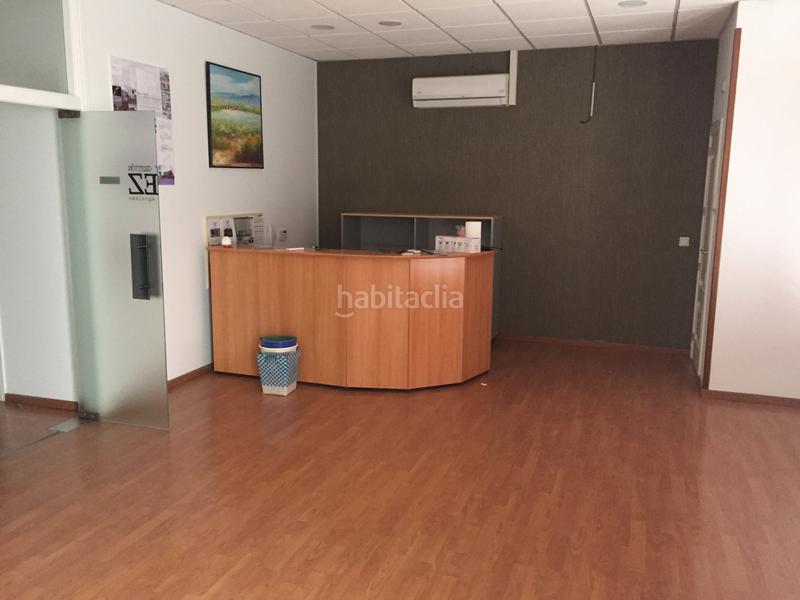 Foto 1a660fb7-b4a4-4078-a06b-3ce48106c7e7. Local comercial a Úbeda
