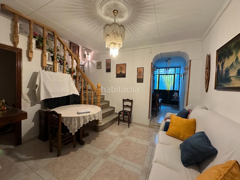 Foto bf86d12e-4679-4dd6-bf89-a742de167575. Maison avec cheminée dans Jódar