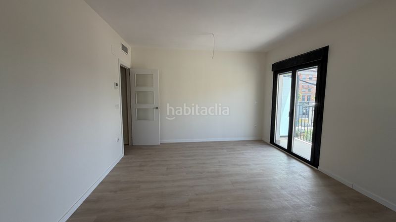 Foto 1a1d8ff6-4e42-47fb-8ed9-fccff0d80a3e. Pis amb calefacció aparcament a Úbeda