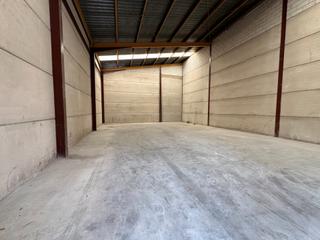 Nau industrial a Úbeda. Se vende nave industrial polígono los cerros
