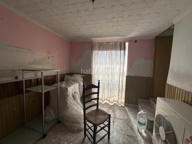 Foto 6b12e544-db22-4dcc-a539-8b36fbb7f933. Casa amb xemeneia a Sabiote