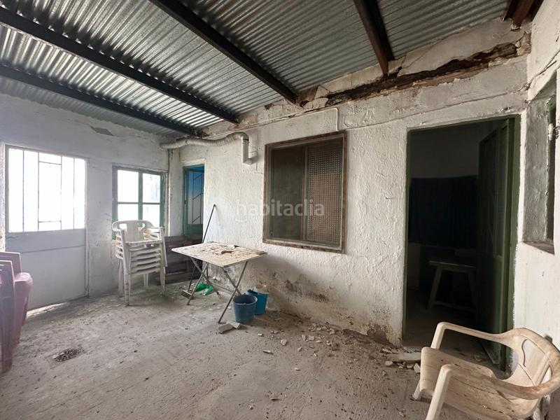 Foto 71c2c8a6-d860-4961-b859-eb2f29427767. Casa amb xemeneia a Sabiote