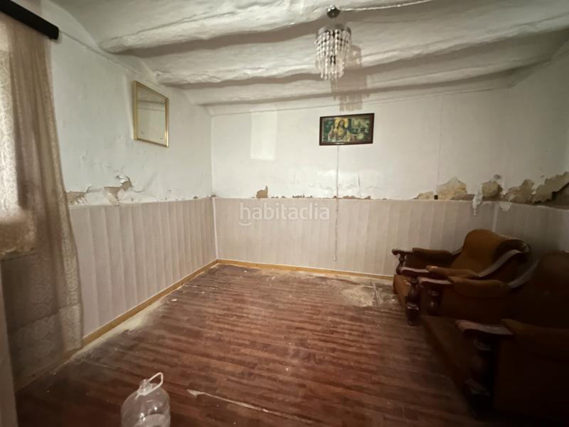 Foto ae39b86b-4e4c-43df-9497-44eb29319783. Casa amb xemeneia a Sabiote