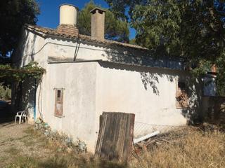 Xalet  Prolongación camino viejo de rus. Estupendo chalet con olivas en la yedra