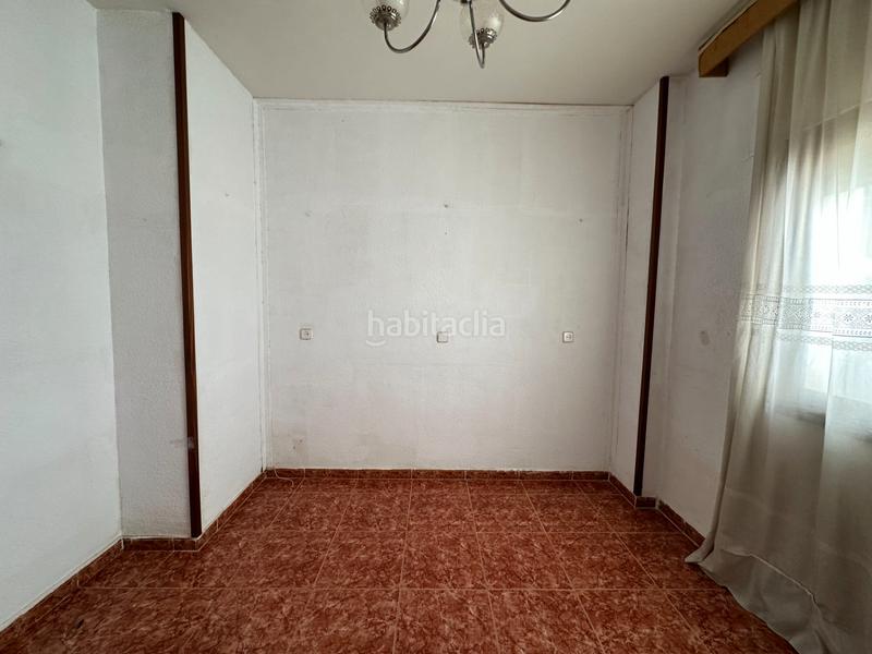 Foto ad977e61-301d-4c69-8c7a-b072ccda2284. Piso estupendo piso zona barrio puerta el sol en Úbeda