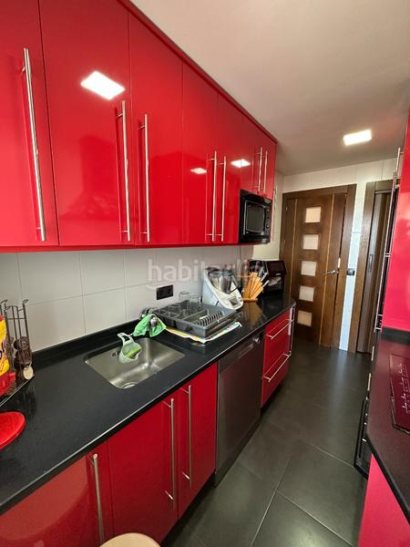 Foto 926999ad-1786-4406-bbdc-f45c48ad43d7. Piso estupendo piso en avenida antonio mahcado en Úbeda