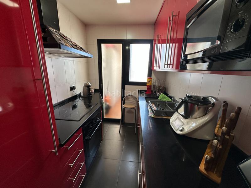 Foto e1d651e8-e035-46a7-b851-bdf96512b5c7. Piso estupendo piso en avenida antonio mahcado en Úbeda