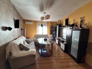 Appartement  Avenida antonio machado. Estupendo piso en avenida antonio mahcado