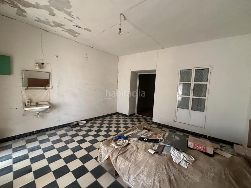 Foto 96a2dab2-9f4b-41ae-b58f-9bd44017ed64. Casa se vende casa para reformar zona plaza de toros en Úbeda