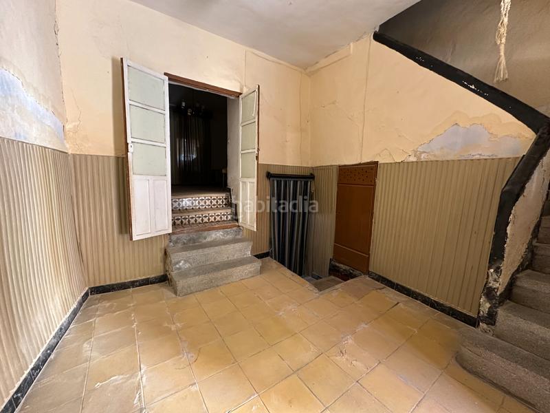 Foto fc4ae726-b65d-4325-bfb7-5604d87baa57. Casa se vende casa para reformar zona plaza de toros en Úbeda
