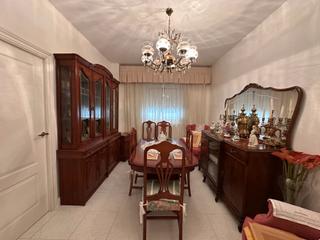 Appartement à Úbeda. Estupendo piso zona avenida antonio machado