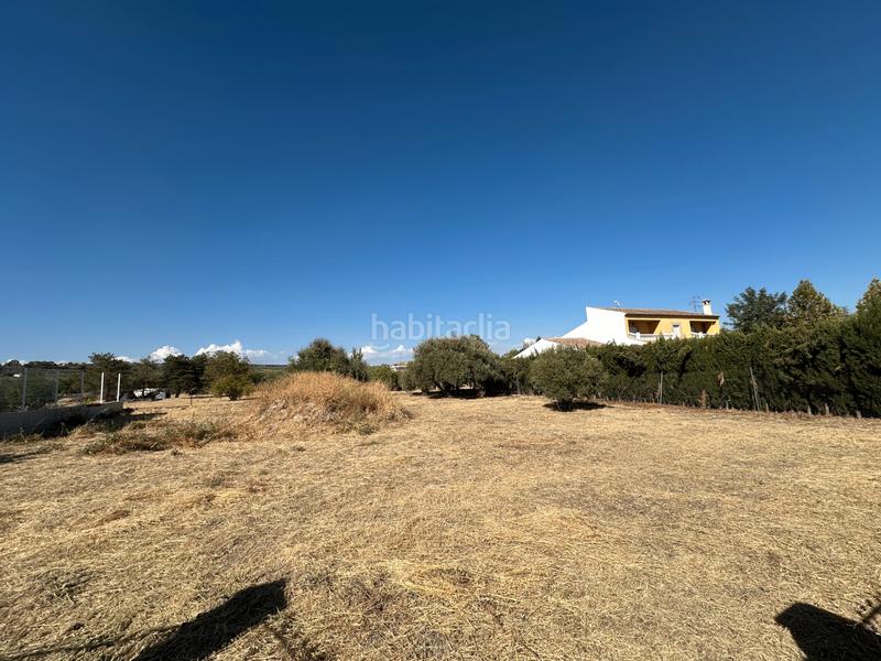 Foto f29ba348-b5b4-41ad-92ca-10d02ffa16d2. Terreno residenziale in Úbeda