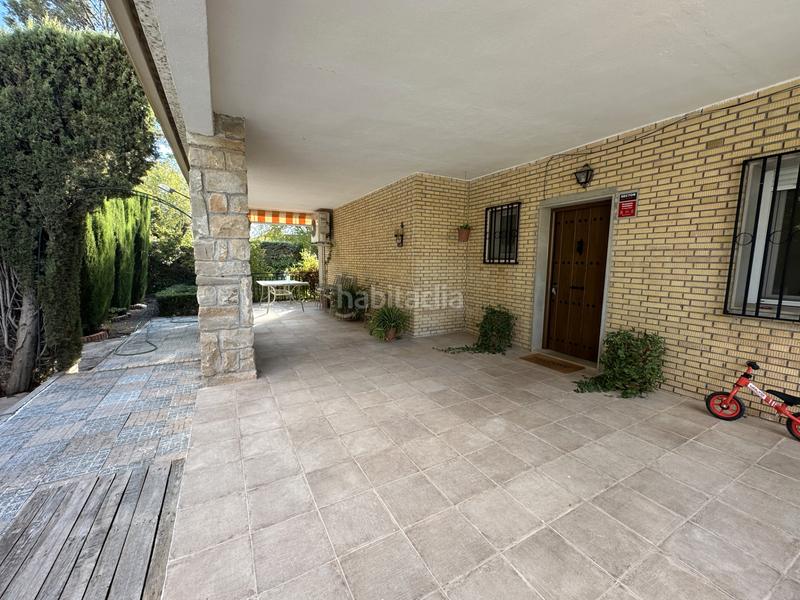Foto c96a17b1-bb90-45be-b861-7b0babbc2c9a. Xalet amb xemeneia aparcament piscina a Baeza
