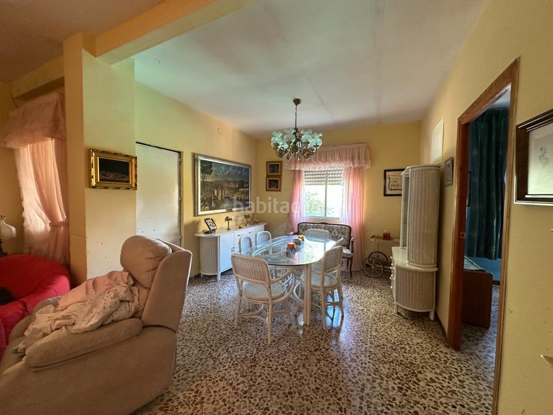 Foto 3b61635d-673d-434d-9364-29780fe15746. Chalet estupendo chalet a 2 min en Úbeda