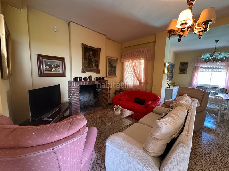 Foto 66770639-4d08-40f1-9517-845769deb6e5. Chalet estupendo chalet a 2 min en Úbeda