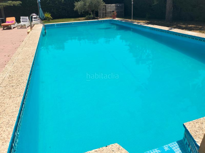 Foto eba07019-da67-4fd0-8d18-40d01b42b4e2. Chalet estupendo chalet a 2 min en Úbeda