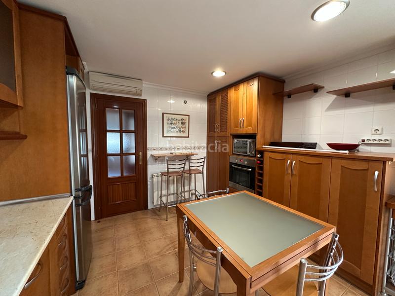 Foto 4c591bbe-97c4-4e21-9ff3-e73ac689e47c. Affitto appartamento con riscaldamento parcheggio piscina in Úbeda