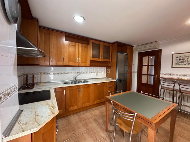 Foto c11a870c-0779-4b90-8cee-edd9c9f6a84c. Affitto appartamento con riscaldamento parcheggio piscina in Úbeda