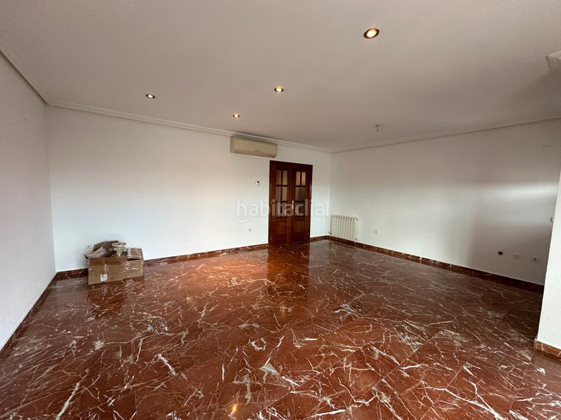 Foto c82faef9-dae4-40be-9bbf-419002f6583e. Affitto appartamento con riscaldamento parcheggio piscina in Úbeda