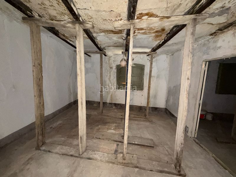 Foto 5bb18938-cac3-4e11-80c0-ca467aaed7c8. Casa amb xemeneia a Úbeda