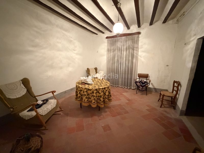 Foto 7650934c-9fc1-4de9-ab96-ac049f16a5ba. Casa amb xemeneia a Úbeda