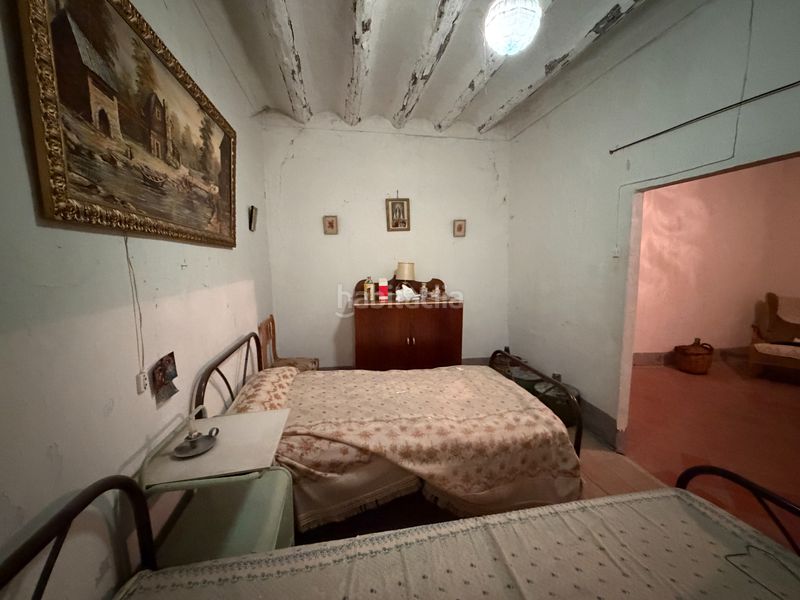 Foto b0757264-edbb-405d-bd8a-ffb9589a4985. Casa amb xemeneia a Úbeda