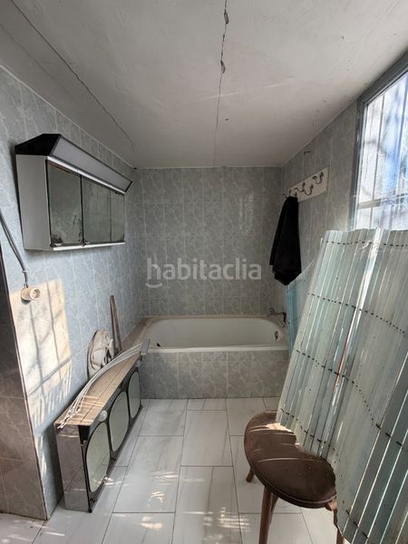 Foto f158e566-1dc3-43a2-9c75-e82cf9216b58. Casa amb xemeneia a Úbeda