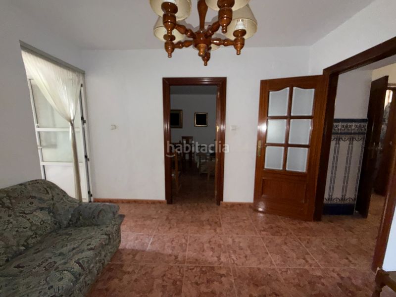 Foto 95780c6b-59a9-4d4d-ac59-04f0036c7e79. Casa amb xemeneia aparcament a Úbeda