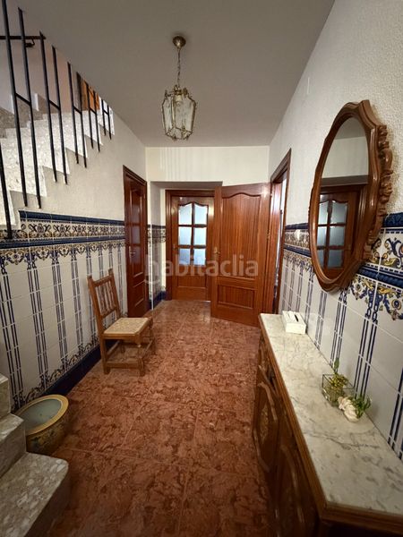 Foto 9b18b1c3-682e-4df8-8ddd-b715bb892ce9. Casa amb xemeneia aparcament a Úbeda