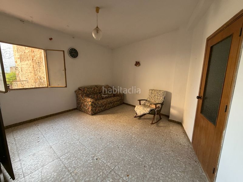 Foto ef93cb01-cd2b-4c58-a3e3-bd8da6859c44. Casa amb xemeneia aparcament a Úbeda