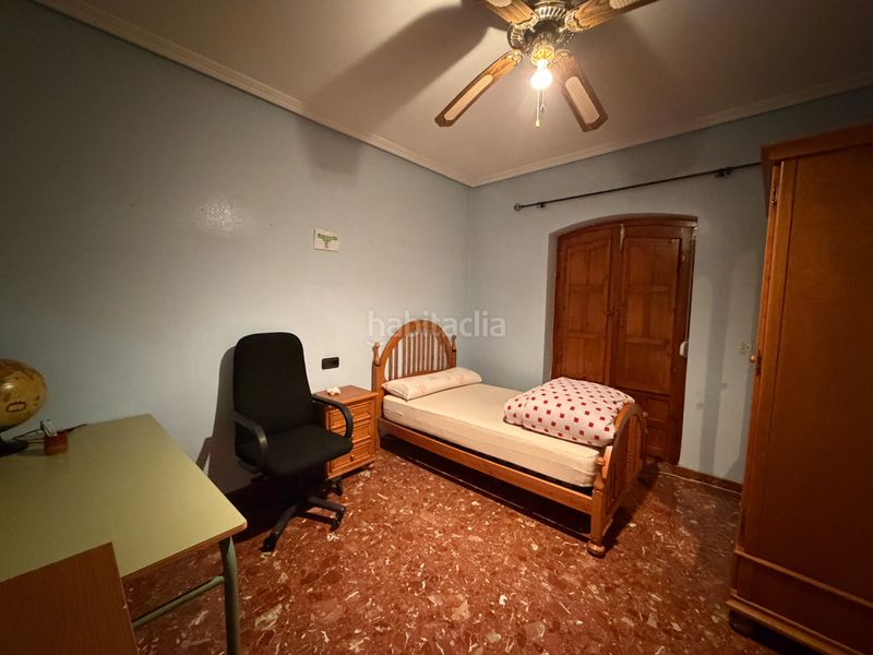 Foto c9cd5c23-ee69-45c5-8a00-bc70531acfe3. Casa amb calefacció aparcament a Úbeda
