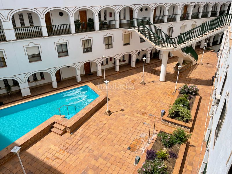 Foto 9ef8bd52-b6ea-4ed6-9d6a-db17509974a3. Dúplex amb calefacció piscina a Úbeda