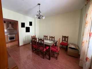 Pis  Calle cristo del gallo. Estupendo piso zona cristo del gallo