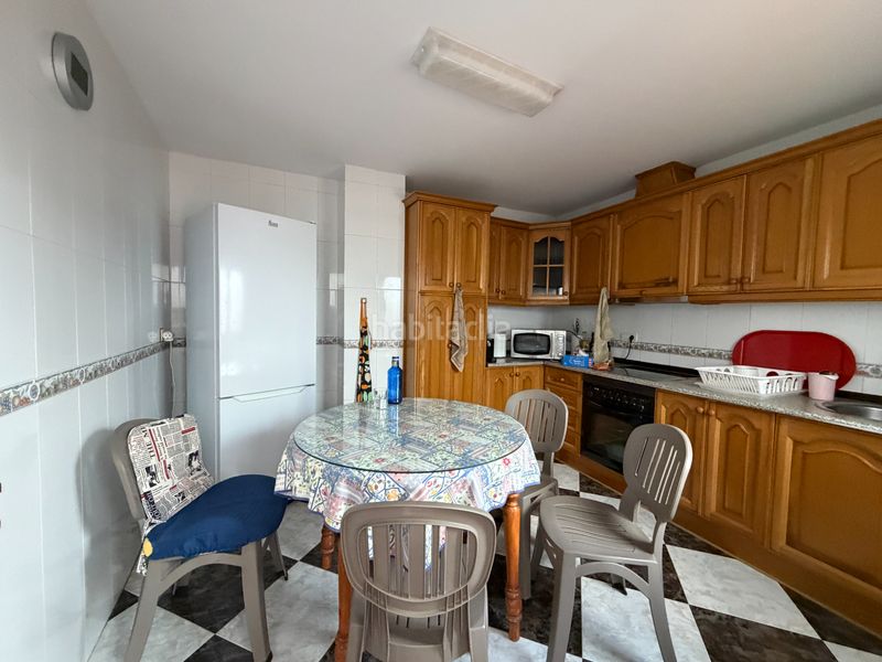 Foto 0ad2009e-dff7-4e57-a70e-164ca9ed769c. Casa amb xemeneia a Úbeda