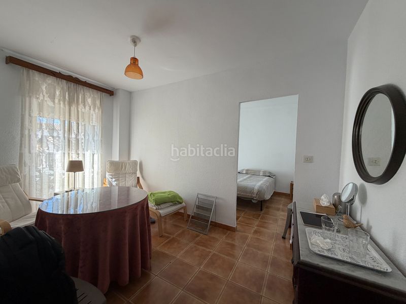 Foto 43828039-9521-47fe-9b5a-68df84bc2c19. Casa amb xemeneia a Úbeda