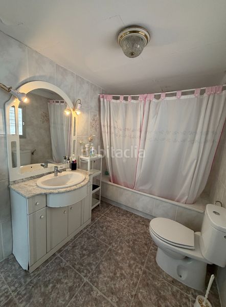 Foto 6f999333-c420-49df-bf4e-8250232c5c50. Casa amb xemeneia a Úbeda