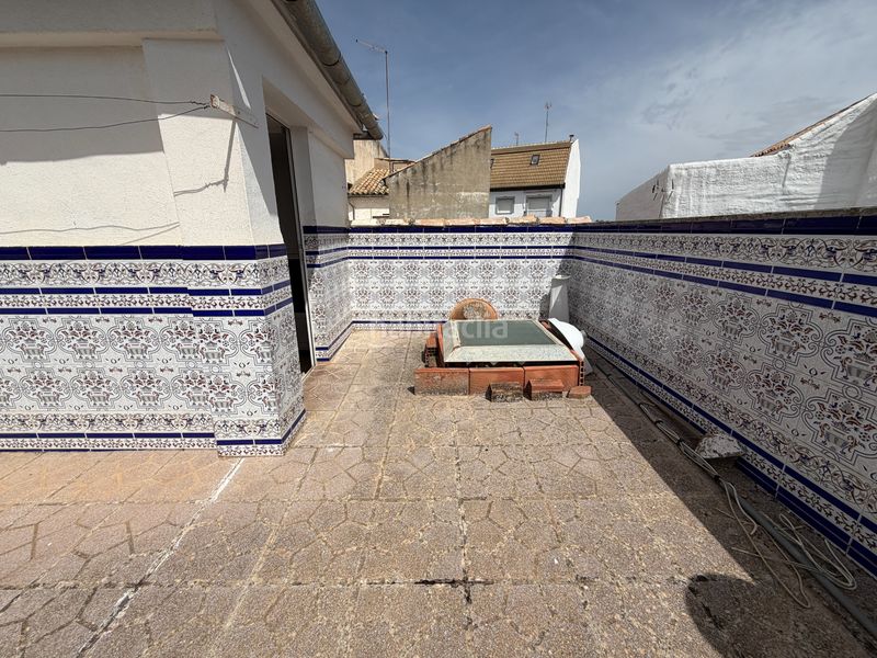 Foto a3e76ab5-e195-4fcf-b8f0-9b06c7c5e2aa. Casa amb xemeneia calefacció aparcament a Úbeda