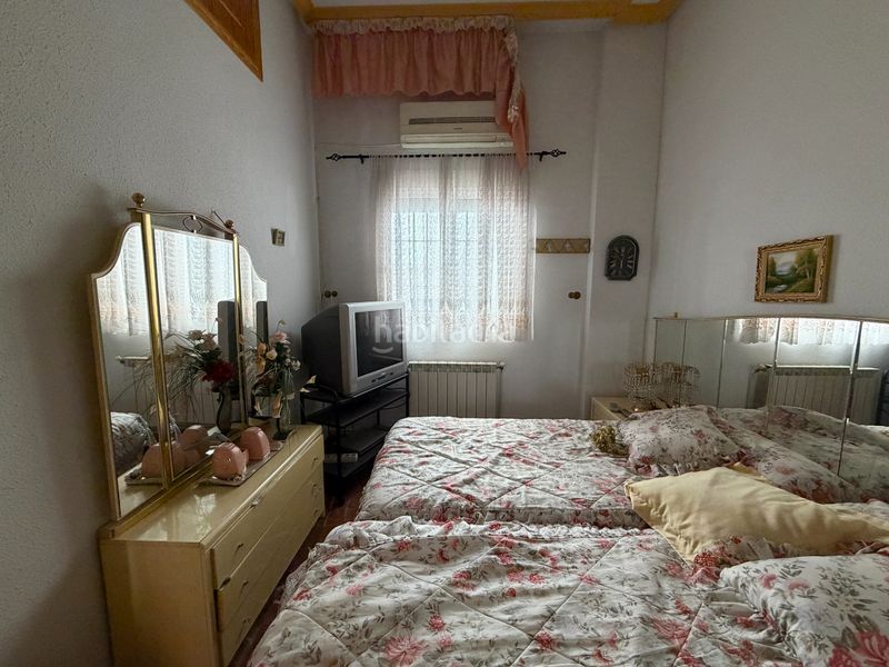 Foto b9a47a07-9d5a-4199-b861-fe8ed49a8bfd. Casa amb xemeneia calefacció aparcament a Úbeda