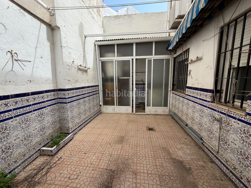 Foto e97a1a76-9fea-4f98-bf0c-59aee7b151c6. Casa amb xemeneia calefacció aparcament a Úbeda