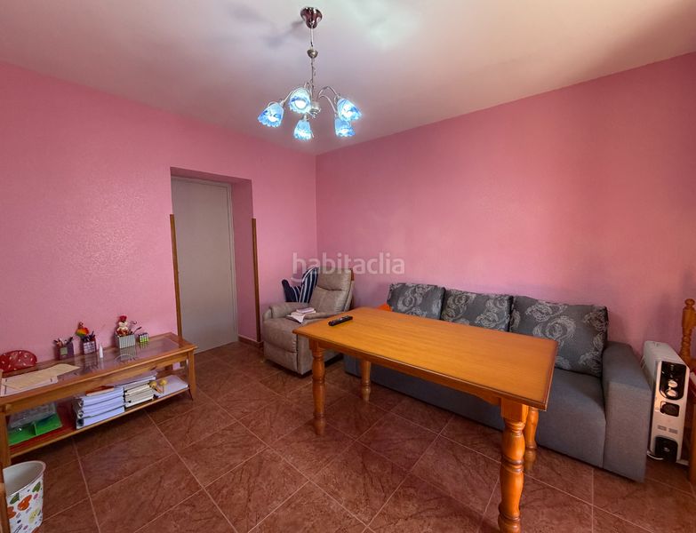 Foto 07fd29e7-437c-4f3d-a720-af7b44804fe0. Casa amb aparcament a Torreperogil