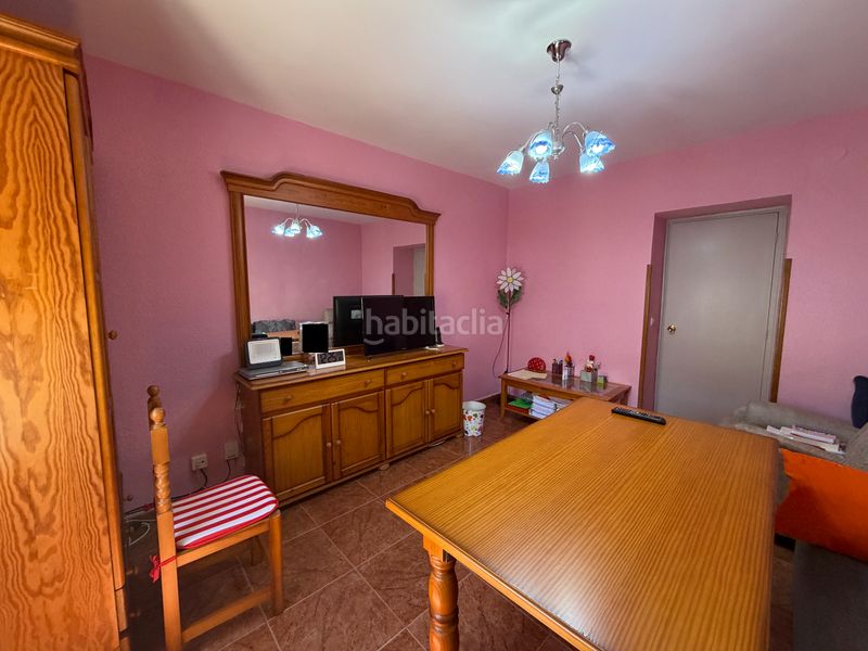 Foto 2f99c543-e8a8-48ae-8c05-6daf219c9ff1. Casa amb aparcament a Torreperogil