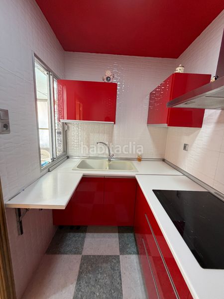 Foto a65675ac-bc6a-4195-87c3-b6c241811901. Casa amb aparcament a Torreperogil