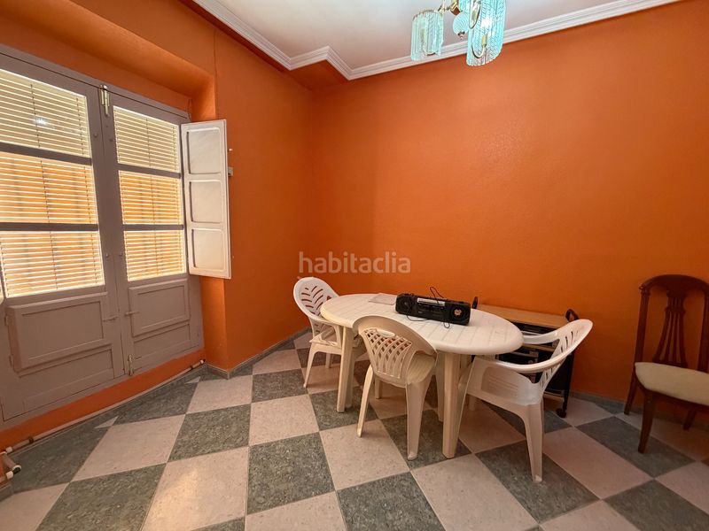 Foto f77eb758-899b-47f6-9641-b6dc720a3965. Casa amb aparcament a Torreperogil